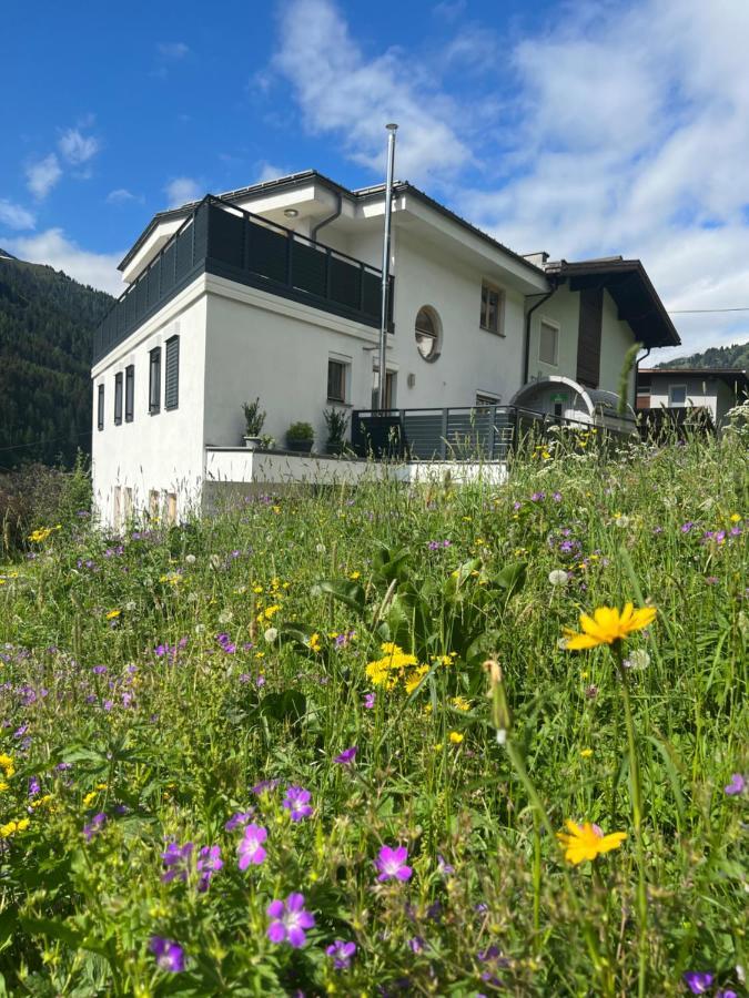 Haus Abendrot Apartment St. Anton am Arlberg Exterior foto